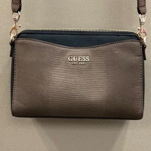 GUESS Purse - Crossbody